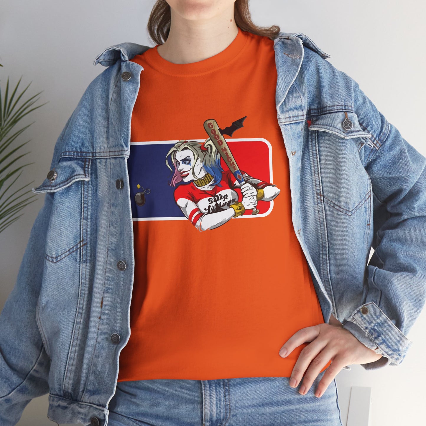 Unisex Baseball Graphic Tee - Harley Quinn DC Casual Wear for Sports Lovers