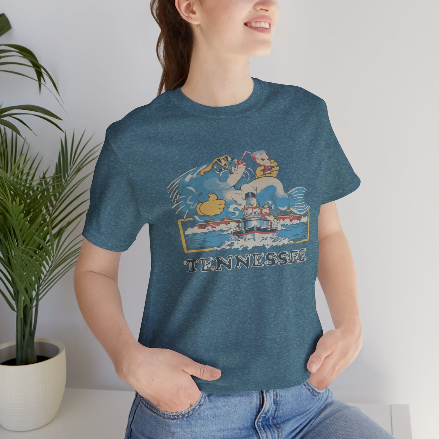 Tennessee Vintage Graphic Tee, Unisex Jersey Short Sleeve T-Shirt, Souvenir Shirt, Vacation Wear, Gift for Travelers, Retro Tee