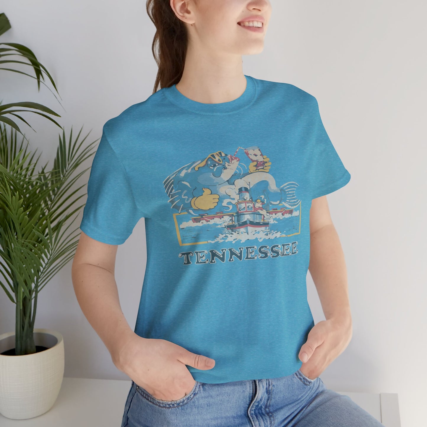Tennessee Vintage Graphic Tee, Unisex Jersey Short Sleeve T-Shirt, Souvenir Shirt, Vacation Wear, Gift for Travelers, Retro Tee